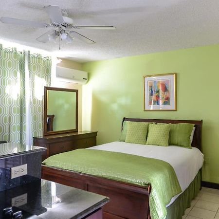 Beach Studio 10 Ocho Rios Esterno foto